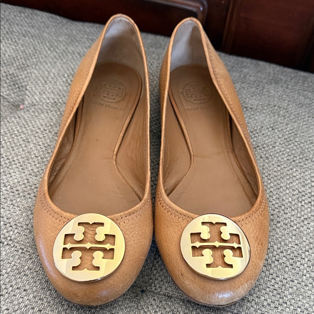 Tory Burch Brown Leather Loafers with Gold Emblem